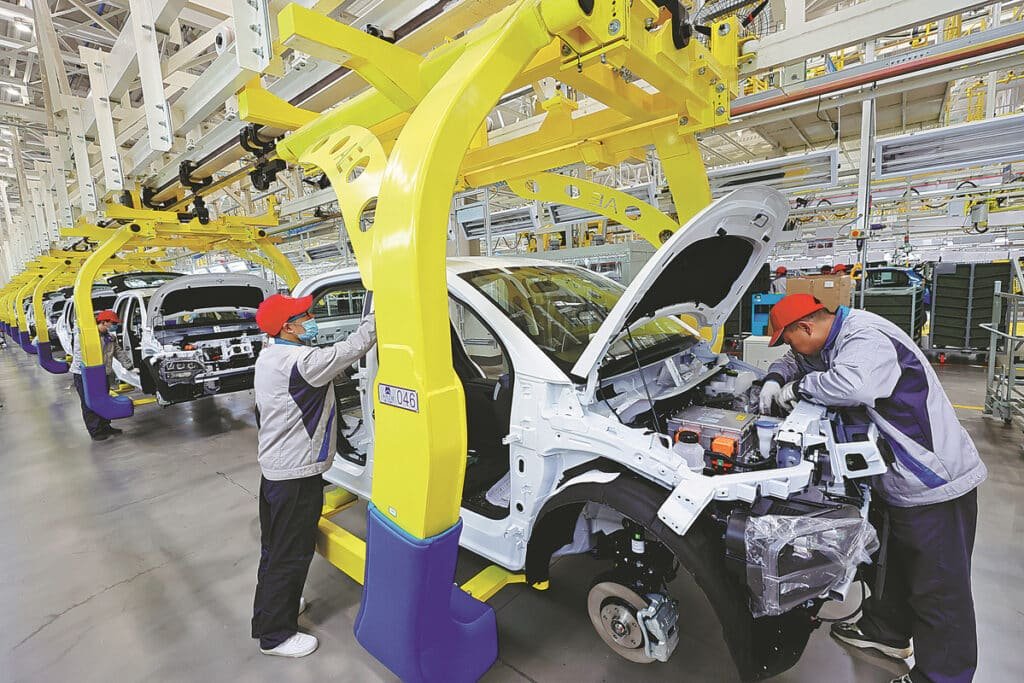 Indian-Car-Manufacturing-Factory