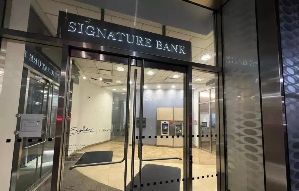 SVB-Signature-Bank-failure-What-Led-To-Collapse-banks-in-US
